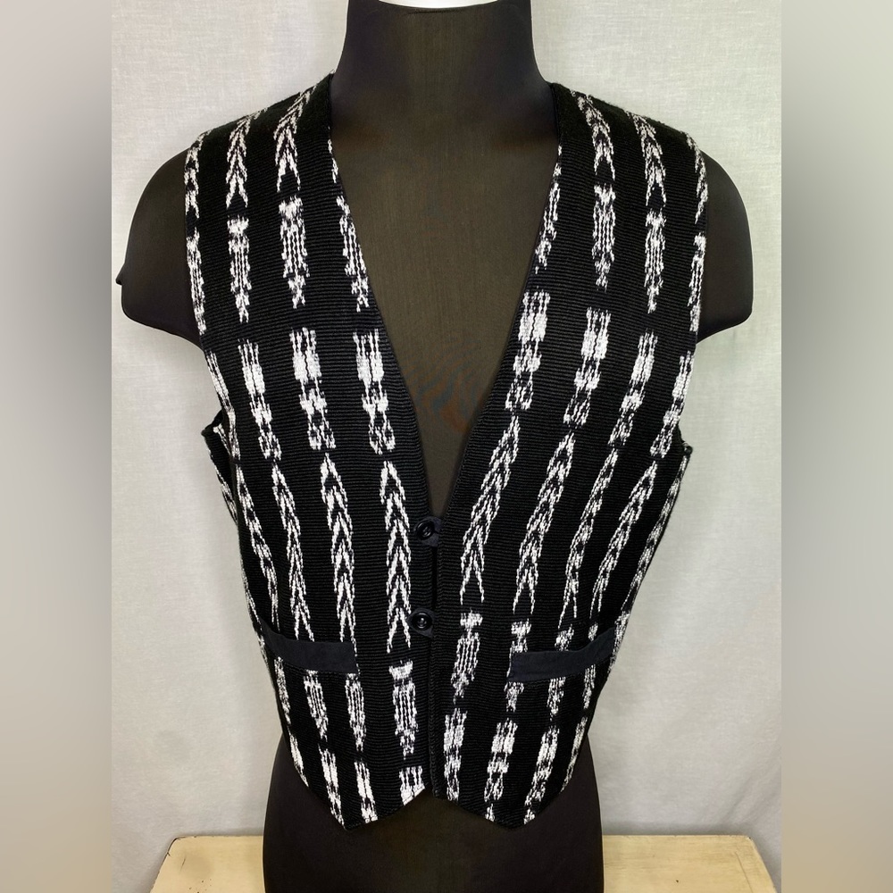 Guatemala Traditional Vest Black Size XL Mayan Embroidered Folk Art Chaleco